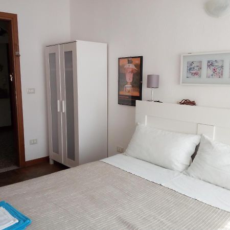 B & B Livia Oliva Lido di Venezia Exterior foto